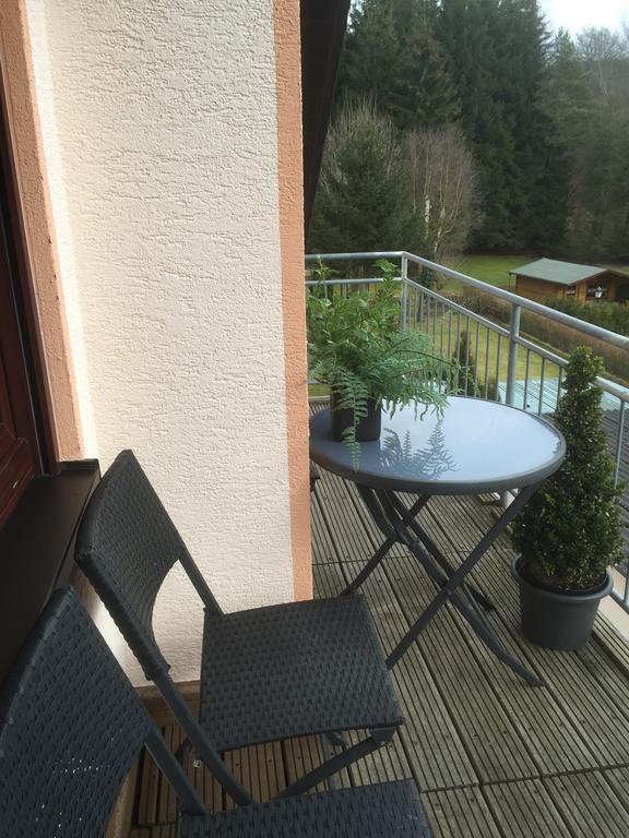 Pension Ulrich Hotel Dahlem  Kamer foto