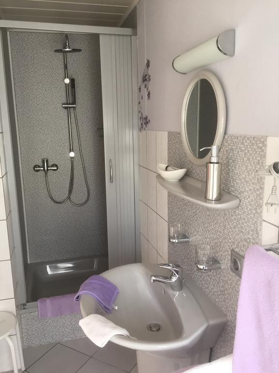Pension Ulrich Hotel Dahlem  Kamer foto
