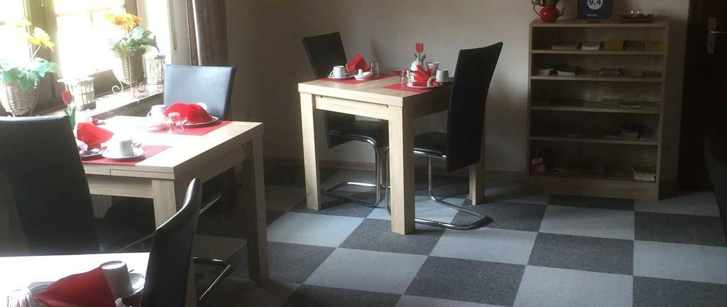 Pension Ulrich Hotel Dahlem  Buitenkant foto